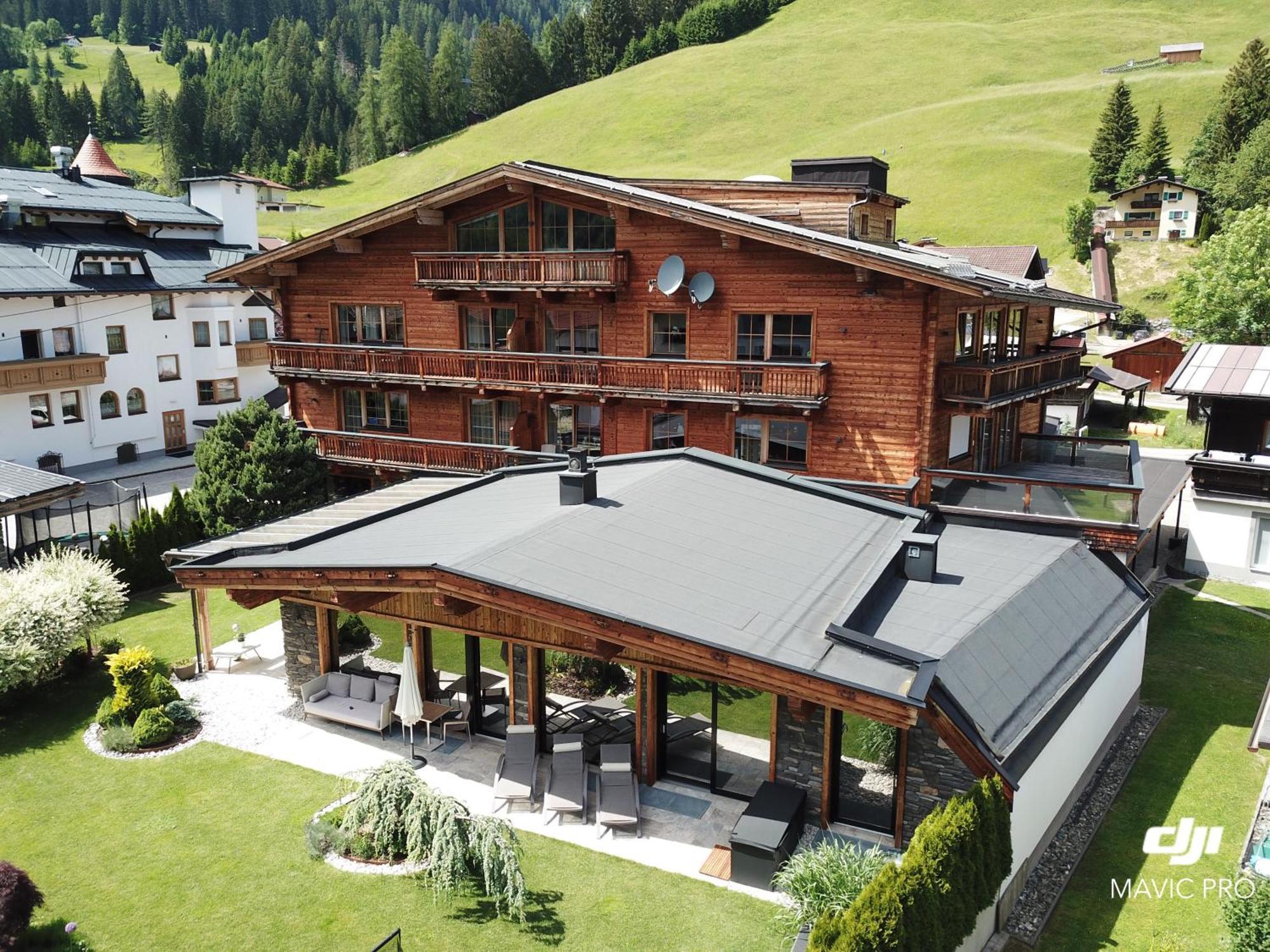 Pepi's Suites - Lechtal Apartments Holzgau Extérieur photo