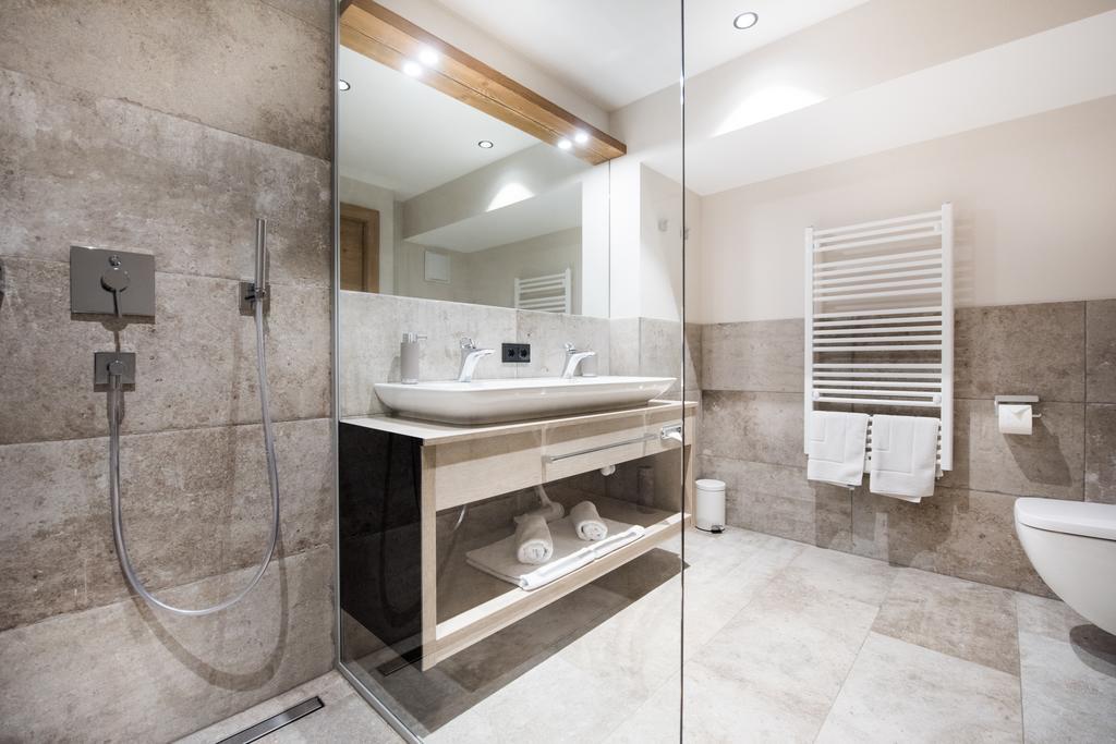 Pepi's Suites - Lechtal Apartments Holzgau Extérieur photo