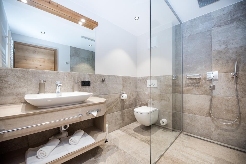 Pepi's Suites - Lechtal Apartments Holzgau Extérieur photo