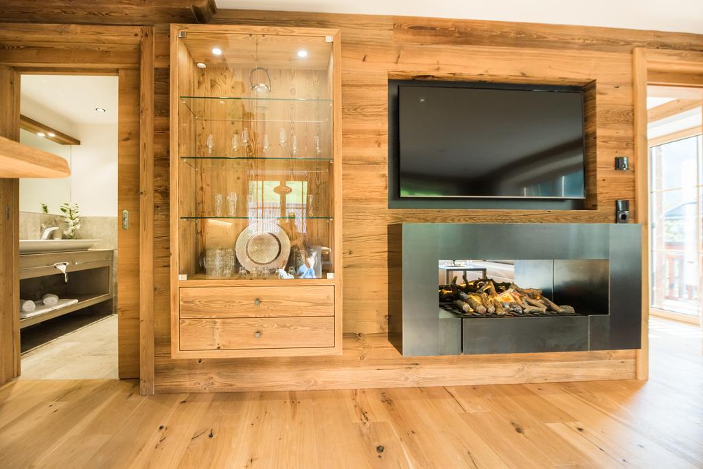 Pepi's Suites - Lechtal Apartments Holzgau Extérieur photo
