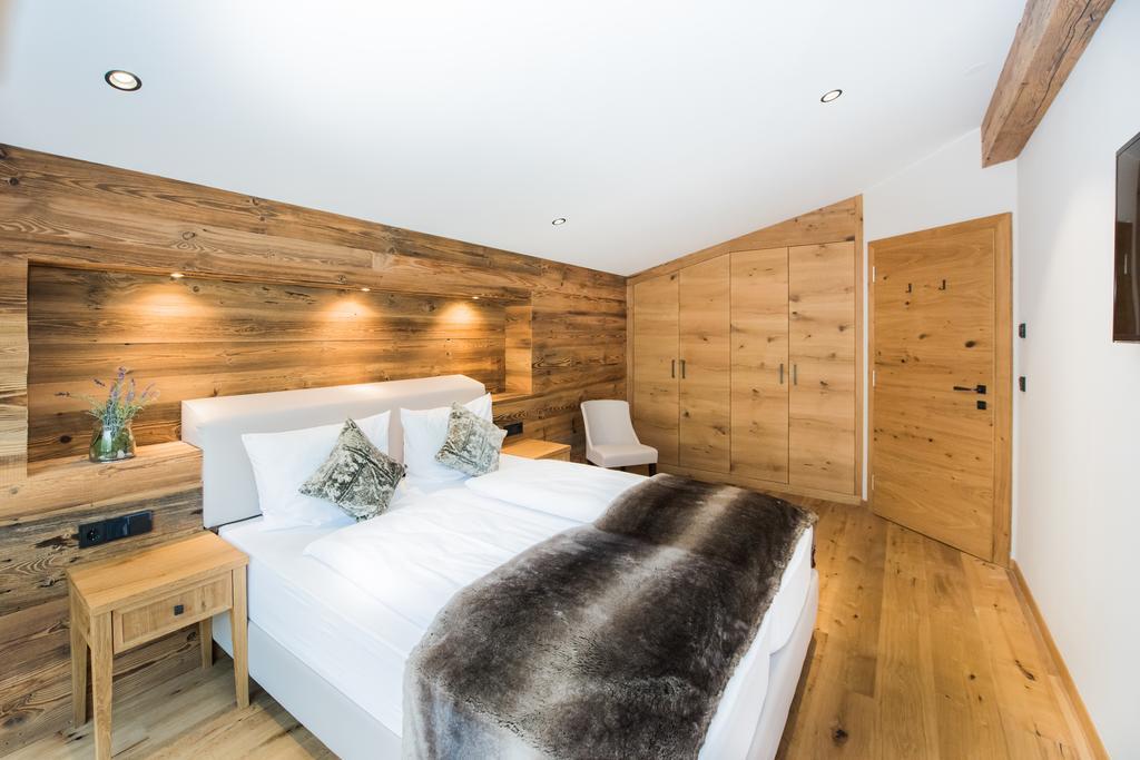 Pepi's Suites - Lechtal Apartments Holzgau Extérieur photo