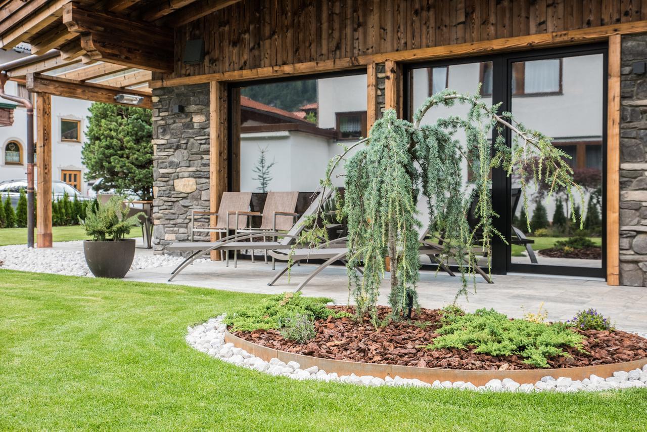 Pepi's Suites - Lechtal Apartments Holzgau Extérieur photo